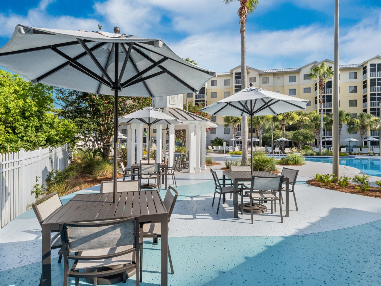 Lagoon Pool - Gazebo Seating